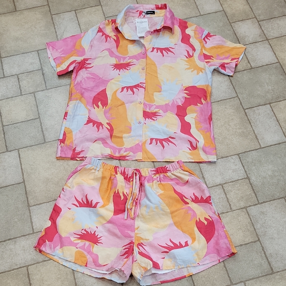 Pretty Garden Vibrant 2 Piece Lounge/ Outerwear Set